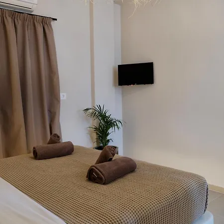 ホテル Cycladic Charm ナウサ