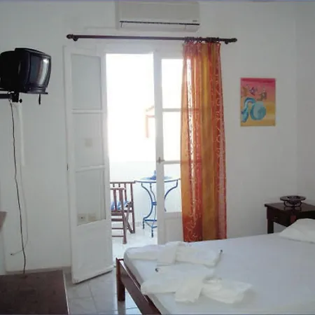 Cycladic Charm Naousa (Paros)