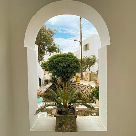 Hotel Cycladic Charm *