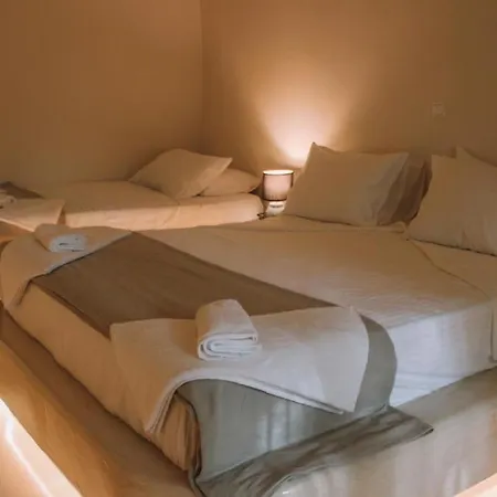 Cycladic Charm Hotel *