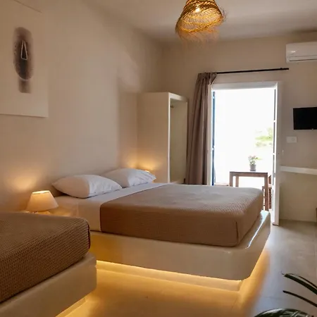 Cycladic Charm Hotel Naousa (Paros)