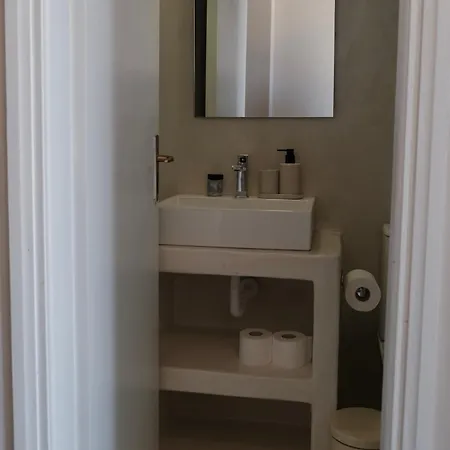 Cycladic Charm Hotel *