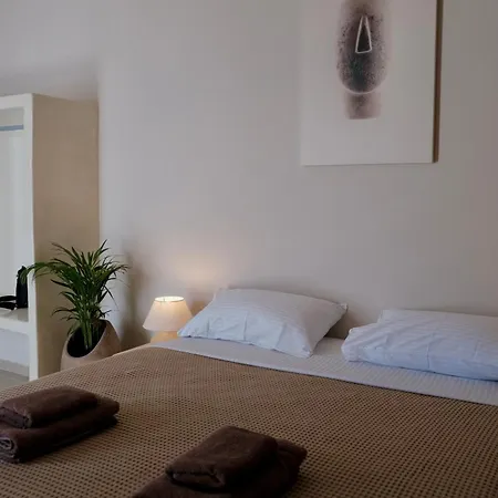 Cycladic Charm Naousa (Paros)