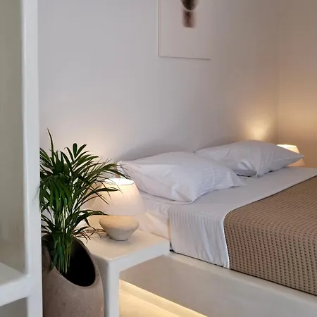 Cycladic Charm Naousa (Paros)