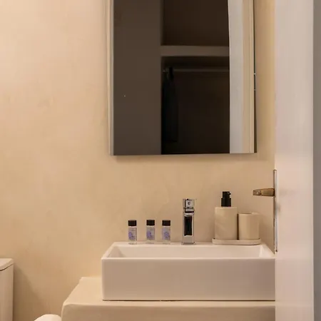 Cycladic Charm *