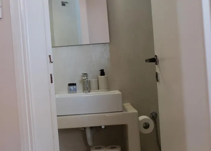 Cycladic Charm Hotel *